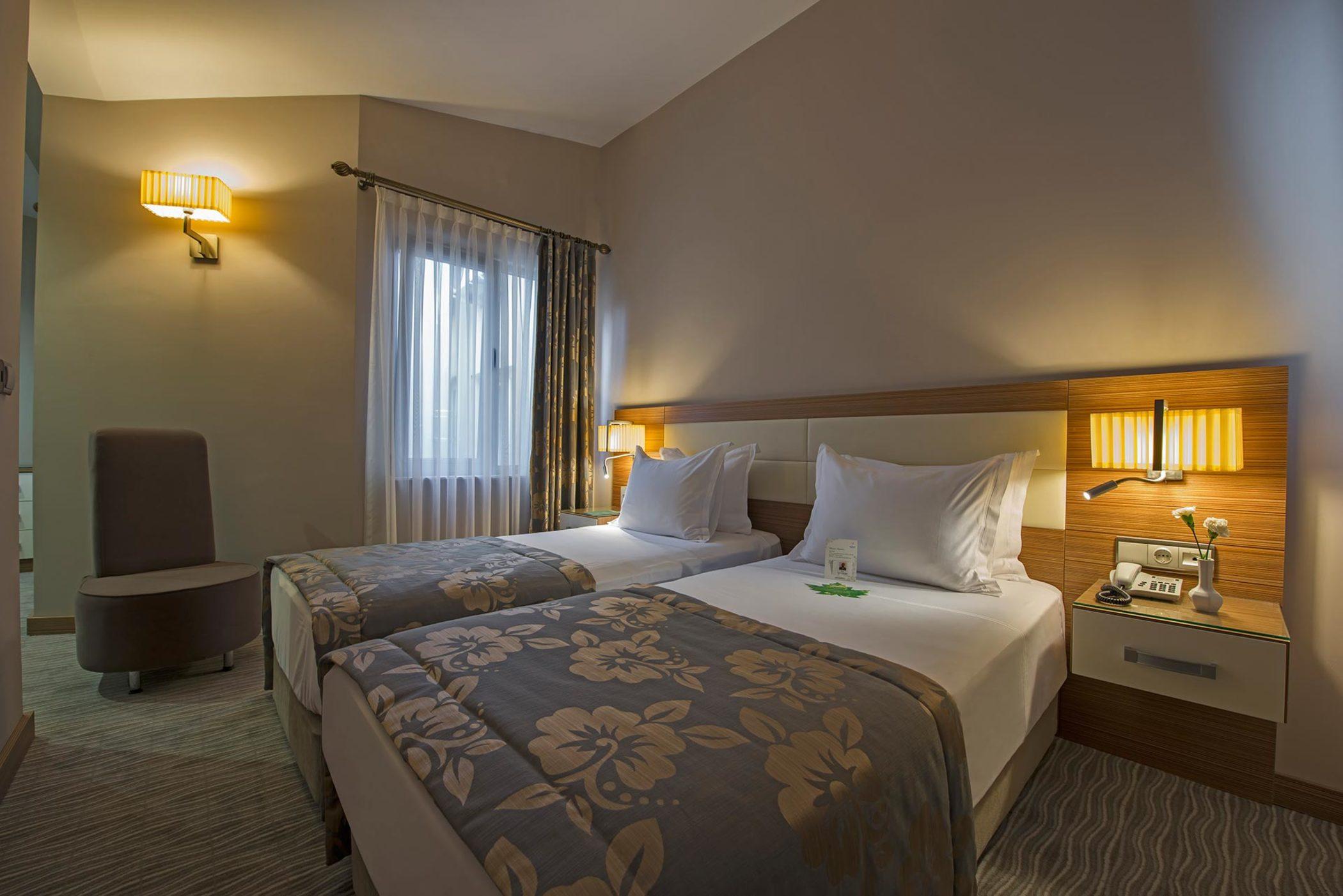 Yasmak Comfort Hotel Истанбул Екстериор снимка
