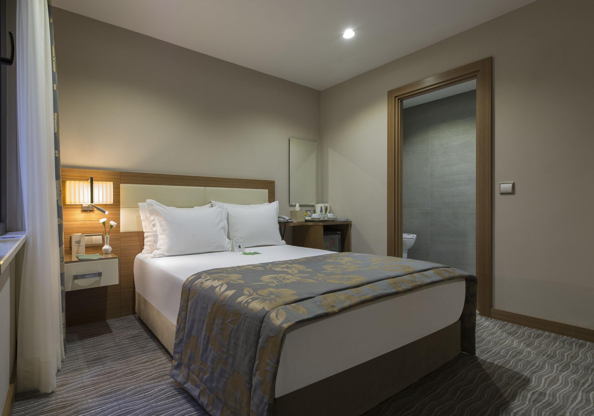 Yasmak Comfort Hotel Истанбул Екстериор снимка